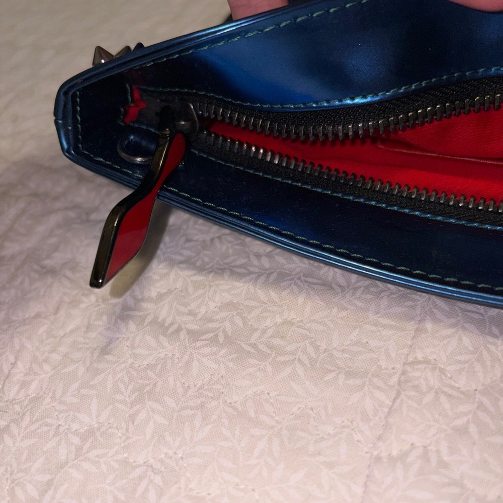 Christian Louboutin Skypouch Iridescent Spiked Metallic Blue Green Clutch Bag - Picture 3 of 5